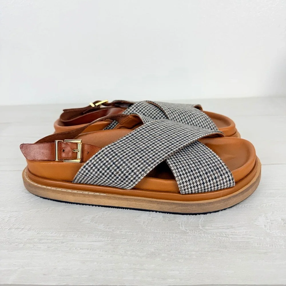 Alohas Marshmallow Sandals Women 39 US 8.5 Brown Houndstooth Platform Crisscross